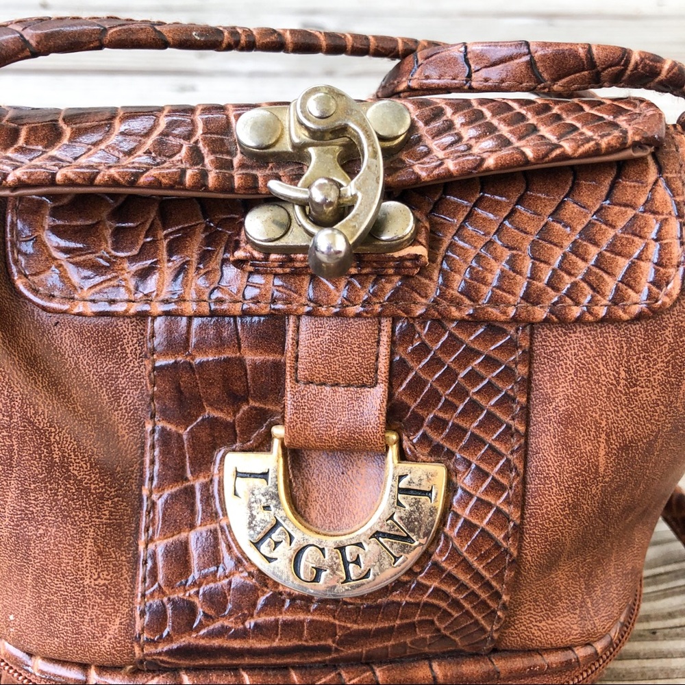 Vintage 1990’s vegan leather L’egent mini bag - Picture 6 of 11